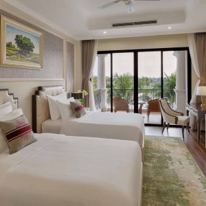 348b2c094aa14023bb7c4fa399f0e613 VPD2PQ 4 Bedrooms villa with lake view30