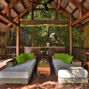 LAlya NVB Hill Rock Villa Living room