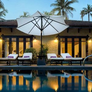 anantara mui ne villa 2br exteriornight 02 1920x1037