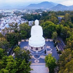 chua long son nha trang toan canh