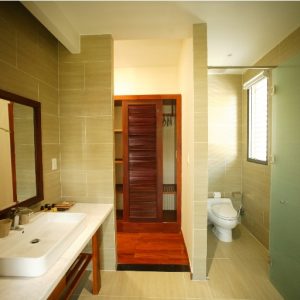 hoa co villas bathroom2